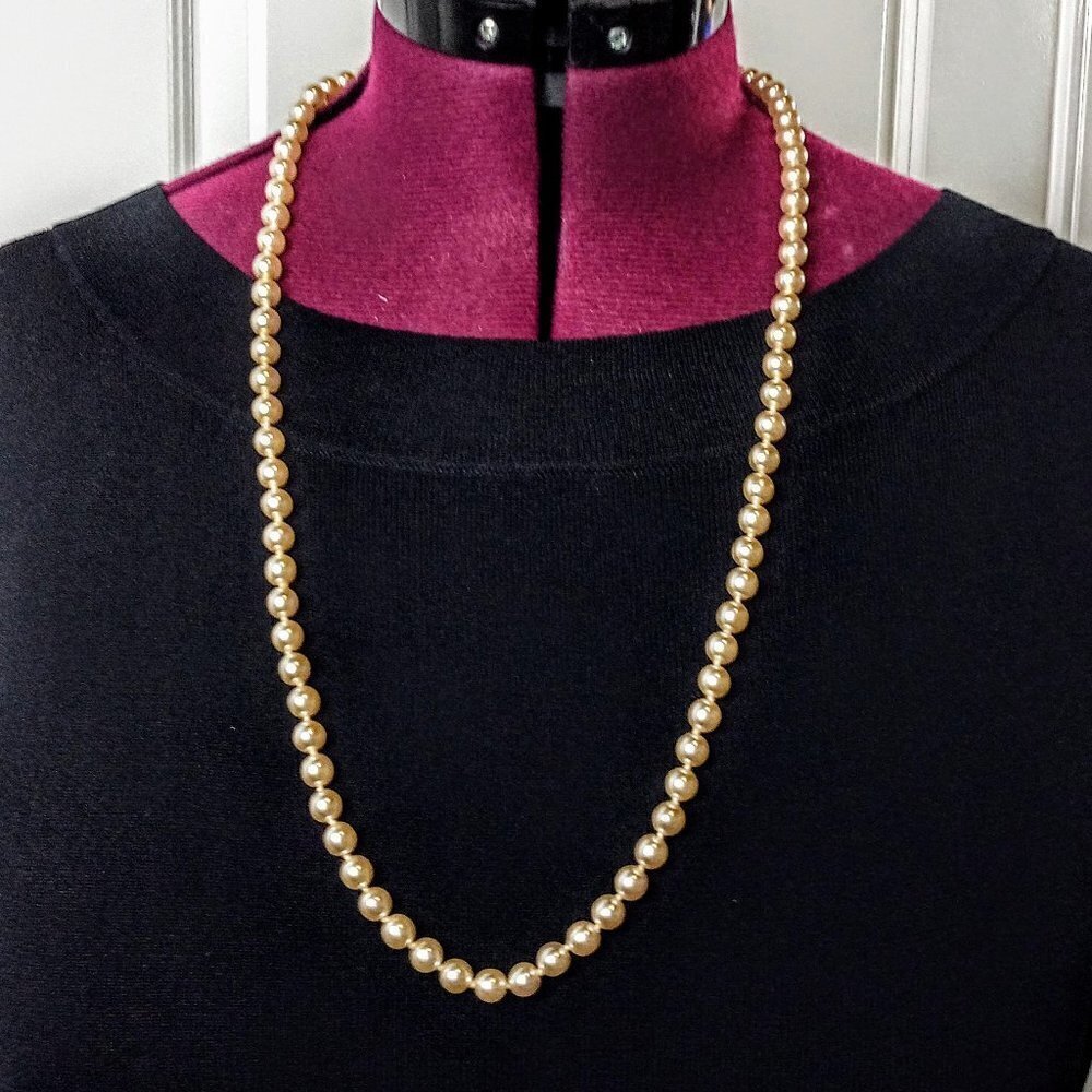 Single Strand Cream Pearl Necklace